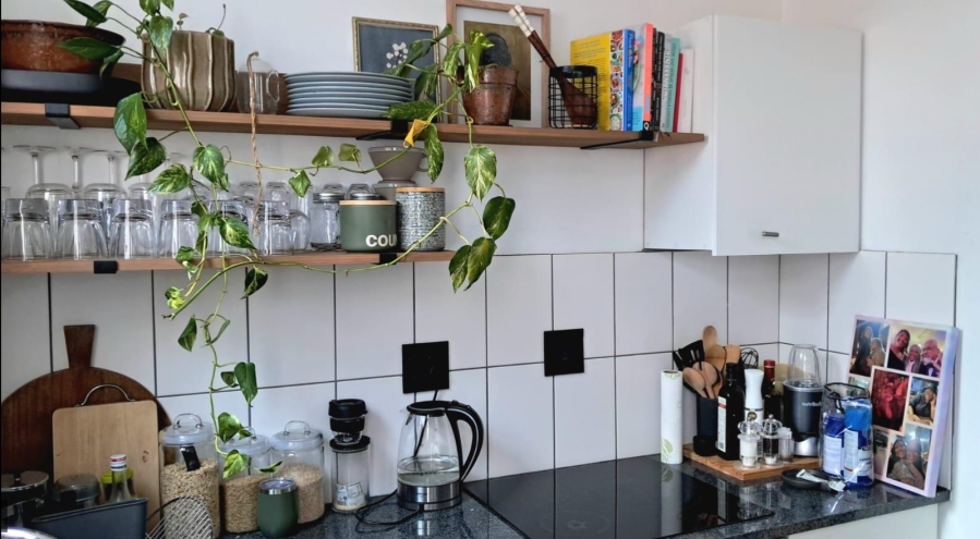 To Let 2 Bedroom Property for Rent in Woodstock Western Cape